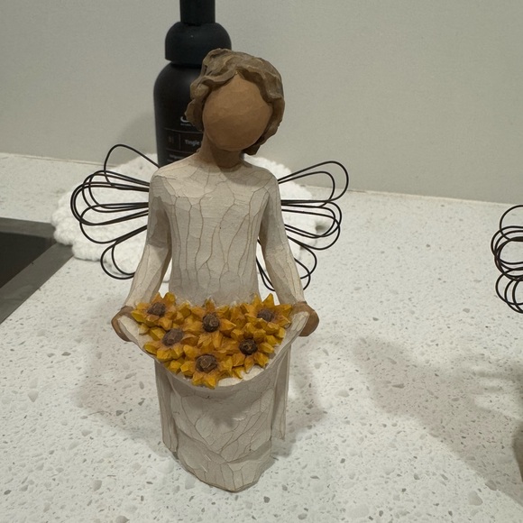 Multiple Willow Tree Angels - Picture 3 of 7